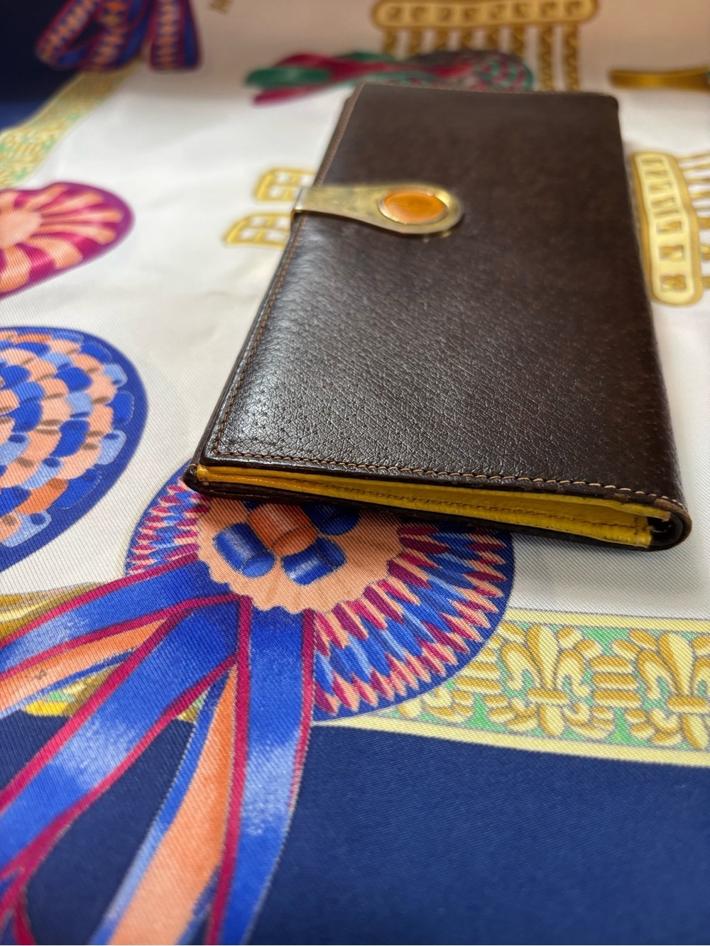 Rare Vintage GUCCI Leather Continental Wallet - Teardrop Clasp - Rich Mahogany - Picture 5 of 15